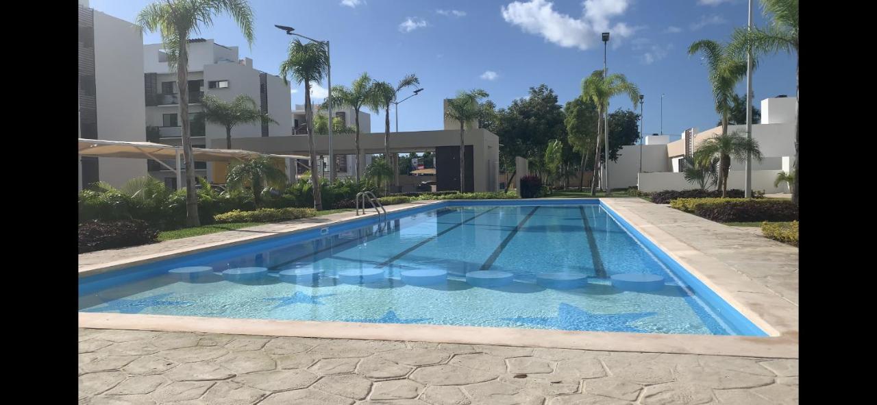 Yellowsub Apartments Cancun Luaran gambar